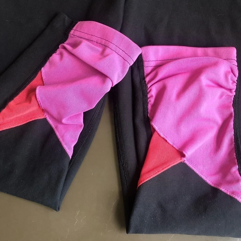 Nike Bundle / size Small / 2 piece activewear bundle / tank / leggings